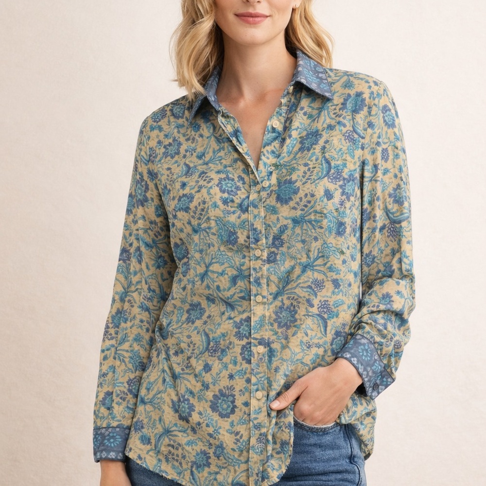 CeCe Beige and Blue Floral Button Down Shirt
